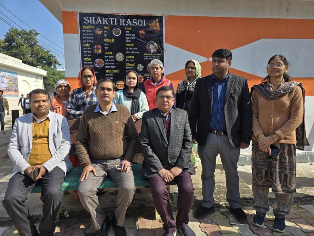 कार्यो को लेकर कार्यालयों में बनायें बेहतर माहौल- चंद्रप्रकाश सिंह