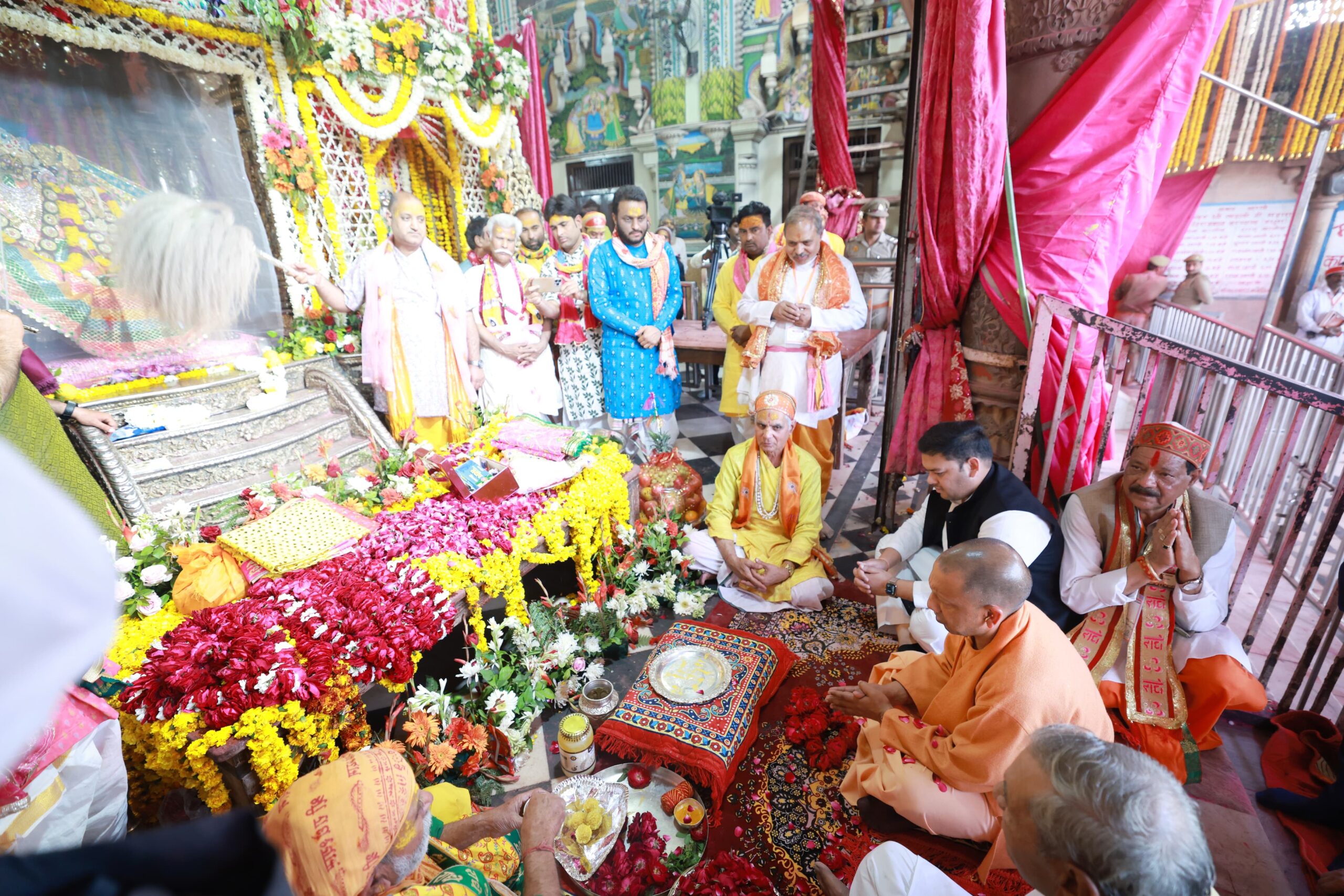 अद्भुत है सनातन धर्म : मुख्यमंत्री