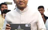 CM Sawant accepts GUJ proposals, announces Journalism Clubs in colleges