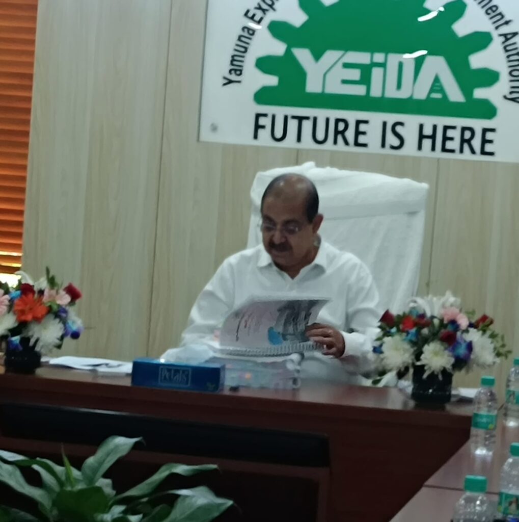 यमुना एक्सप्रेस-वे औद्योगिक विकास प्राधिकरण का 9996 करोड़ का बजट हुआ स्वीकृति