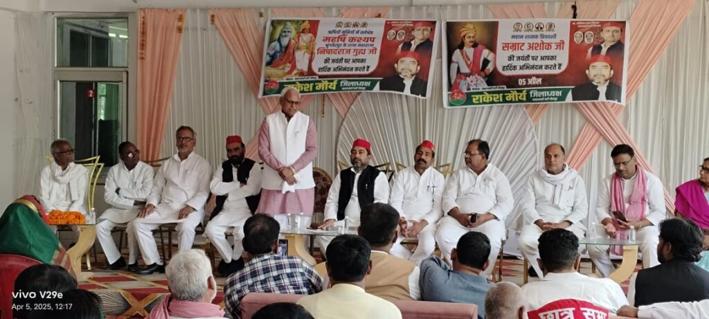 पीडीए करती है सभी महापुरुषों का सम्मान- बाबू सिंह कुशवाहा