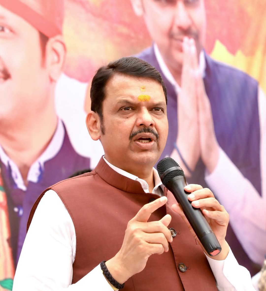 भगवान श्रीराम का जीवन नैतिक मूल्यों का है सर्वोच्च आदर्श- देवेंद्र फडणवीस
