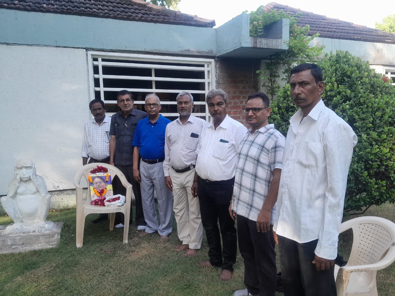 आई एफ डब्ल्यू जे, गुजरात