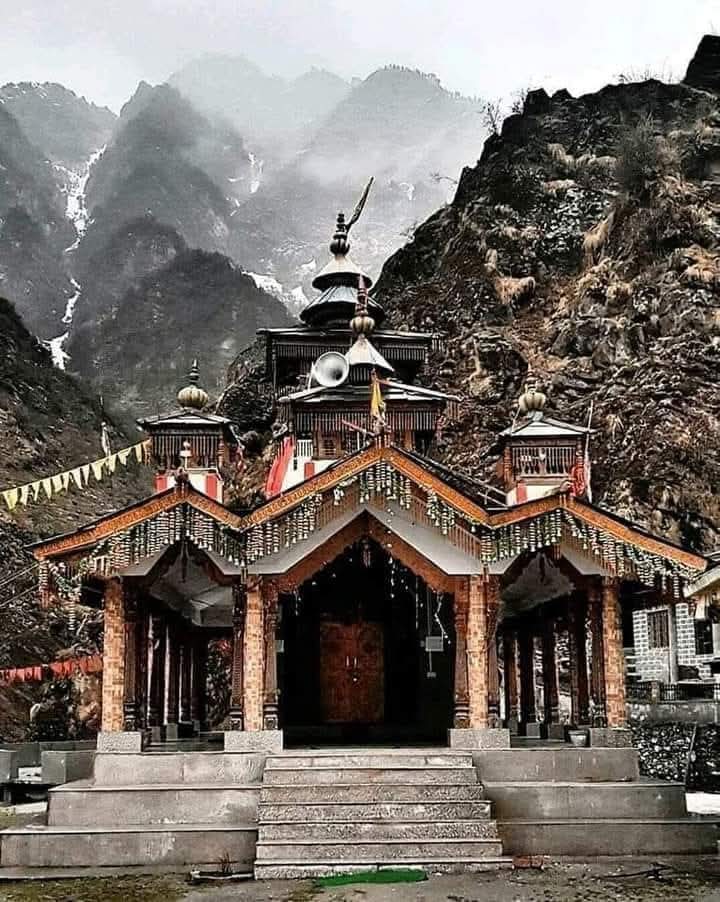 न्याय देव शनि का पांडवों ने बनवाया था खरसाली में पांच मंजिला मंदिर: अखंड ज्योति आज भी है मौजूद
