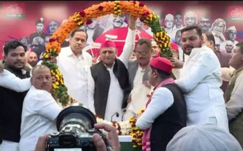 नसीमुद्दीन सिद्दीकी:हाथी न हाथ,अब साइकिल का साथ