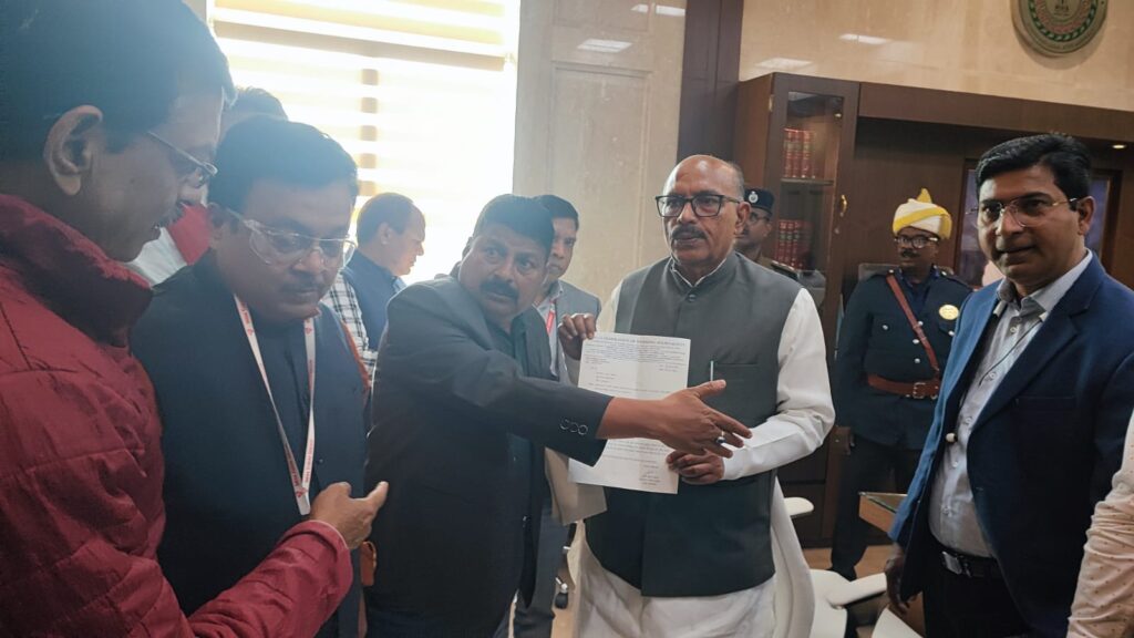 अमित दास मामले में विधानसभा अध्यक्ष रविंद्र नाथ महतों ने DGP को दिया कार्यवाही का आदेश