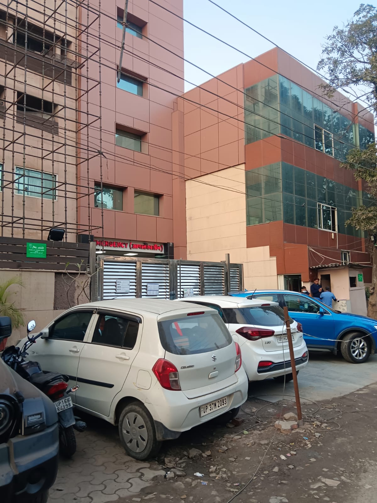 खबर का असर:नोएडा सेक्टर 11 स्थित मेट्रो हॉस्पिटल को नोएडा प्राधिकरण ने भेजा धारा 10 का नोटिस