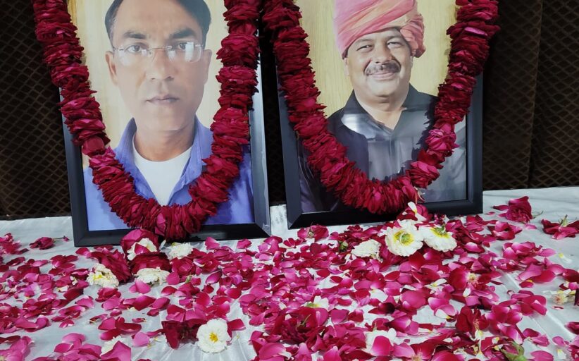 दिवंगत पत्रकारों को यू.पी. प्रेस क्लब में भावभीनी श्रद्धांजलि