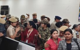 UNI मुख्यालय के पत्रकारों-कर्मचारियों को पुलिस ने बलपूर्वक बाहर निकाल किया परिसर सील