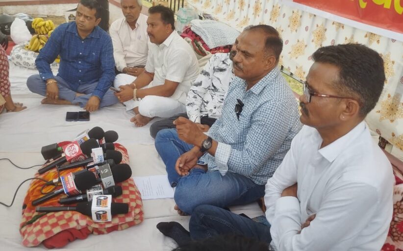 कारनामेबाज कलेक्टर का ट्रान्सफर कर महत्वपूर्ण पोस्टिंग देने से सरकार की जीरो टॉलरेंस पॉलिसी पर उठ रहे सवाल: उपेन्द्र सिंह राठौड़