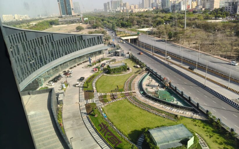 इक्यावनवें स्थापना दिवस पर अपने नए भवन में नहीं पहुंच पाएगा नोएडा प्राधिकरण!