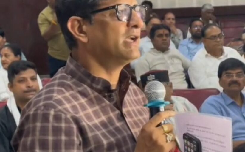 देश में सभी नागरिकों पर होना चाहिए एक समान कानून- पुष्यमित्र भार्गव