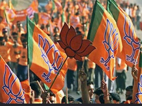 यूपी भाजपा से कई दिग्गज होंगे बाहर!