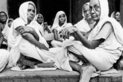 विधवाओं की सुध लेने की जरुरत