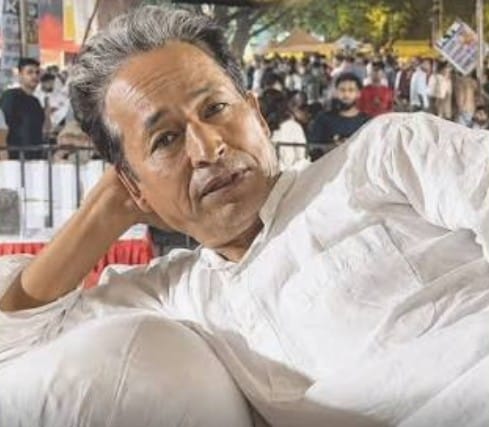 क्या भारत में अनशन केवल आंदोलन है, या राजनीति की पटकथा लिखने वाला एक माध्यम?