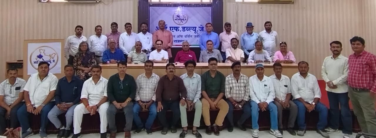 साख के संकट में पत्रकारिता का सहारा कौन?