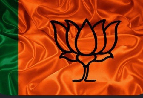 यूपी में तीसरी बार सरकार बनाने के लिये 50 से ज्यादा विधायकों की टिकट काटेगी भाजपा!