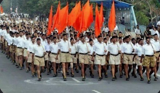 उत्सव की मर्यादा का संदेश देता संघ का पथ संचलन